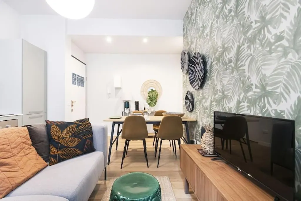Easylife - Stunning Apartment In Repubblica 밀라노